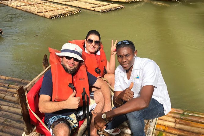 Jamaica Martha Brae Bamboo Rafting with Bus Transportation - Families, couples, and cruise schedules