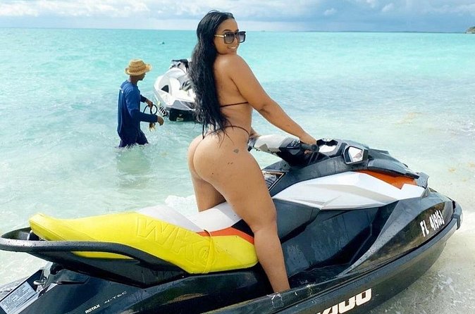 Jet Ski and Beach with Private Transportation from Montego bay Resorts - Thirty minutes of speed along the Montego Bay coast