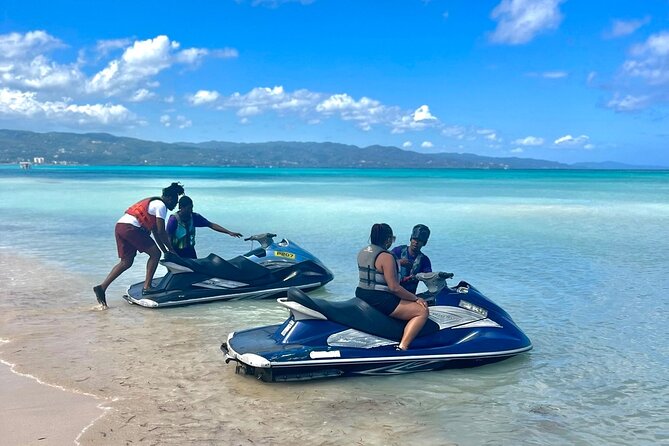 Jet Ski in Montego Bay - What happens at Breeze in Water Sports
