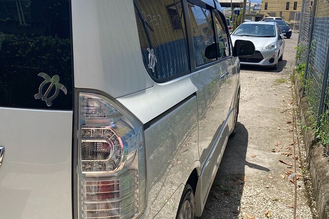 Jewel Grande Private Airport Transfer - Small details that make the service practical