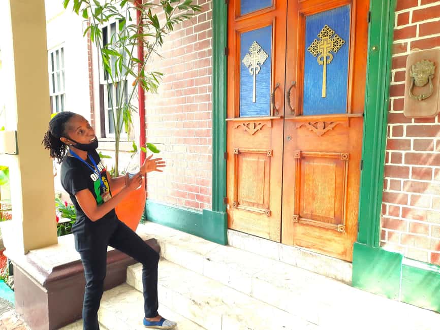 Kingston: Bob Marley Museum Tour from Kingston - One Love Café and the Gift Shop