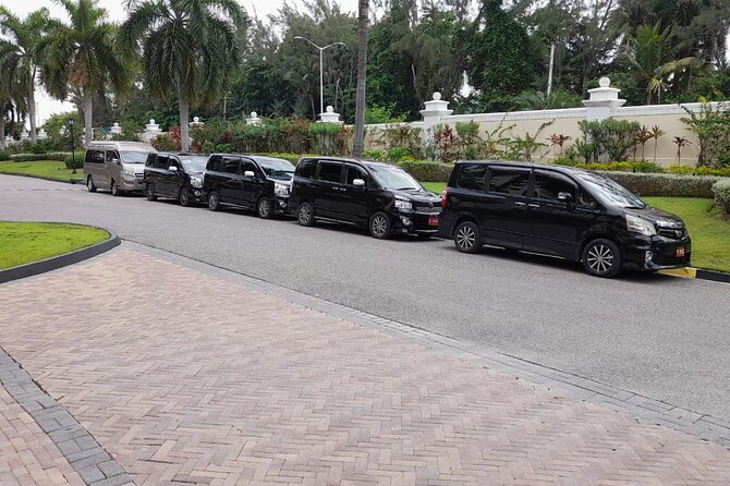 Kingston Group Transfers islandwide - Starting in New Kingston, Portmore, or at Norman Manley Airport