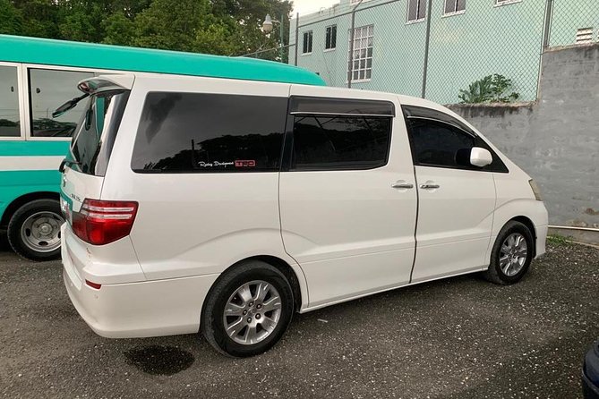 Kingston Round Trip Airport Transfers to Ocho Rios - Why this Kingston transfer can save your first vacation day