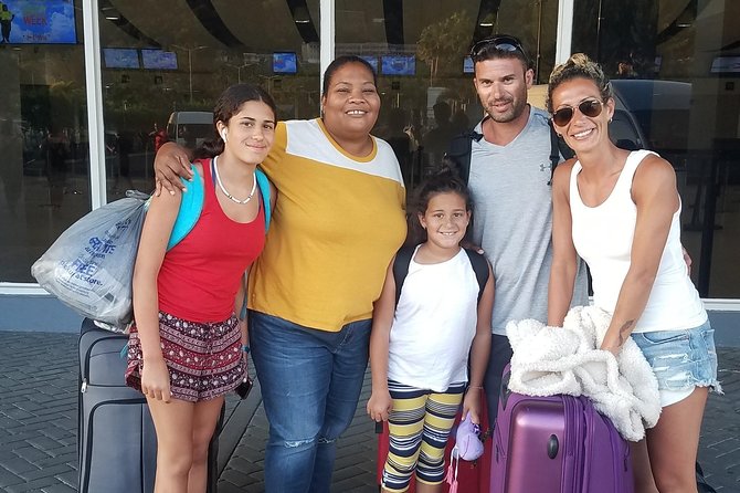 Kingston Round Trip Airport Transfers to Ocho Rios - Private service or shared service?