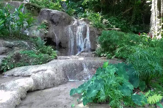 Konoko Falls and Tropical Garden Tour from Ocho Rios - Entering the falls and climbing the terraces