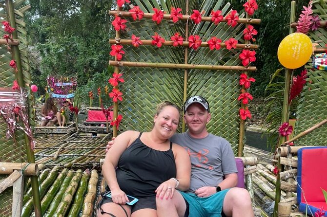 Lethe Bamboo Rafting with Massage, entry & transportation - Shopping between the relaxing moments