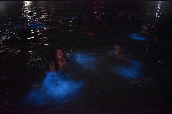 Luminous Lagoon Guided Tour In Montego Bay - Watching the glow from the boat