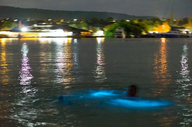 Luminous Lagoon Sightseeing Tour in Montego Bay - The local cafe stop and complimentary drink
