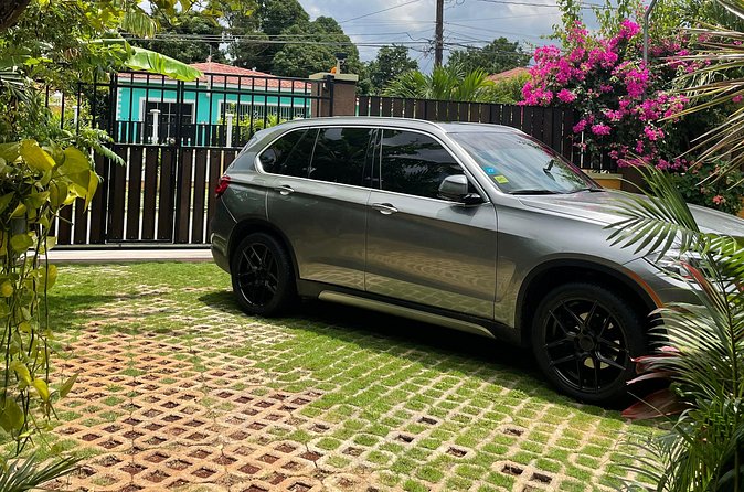 Luxurious Airport Pickup! - Leaving Sangster International Airport in comfort