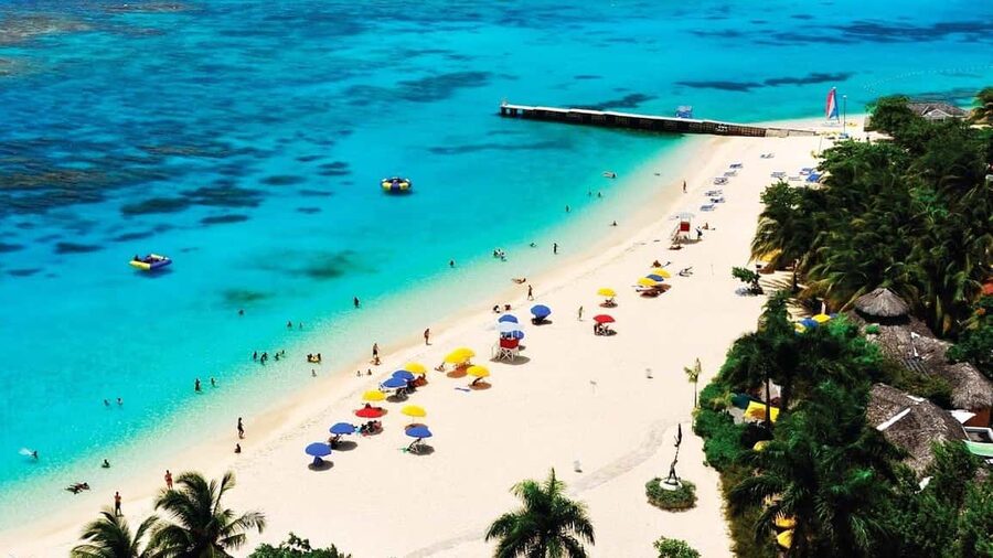 Marijuana Farm, Bamboo Rafting and Doctors Cave Beach Tour - Key points to know before booking