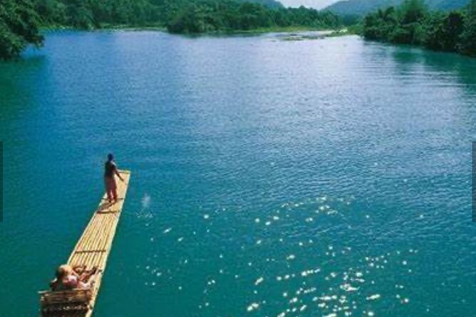 Martha Brae Rafting Experience w/Jerk Chicken Lunch, Montego Bay - The 60-minute bamboo raft ride