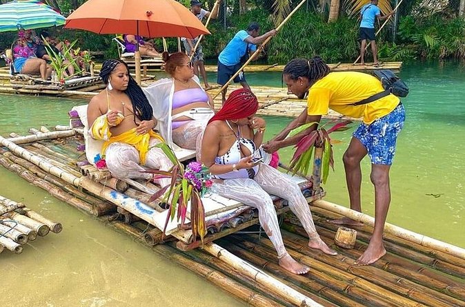 Martha Brae River Rafting And Luminous Lagoon Tour In Falmouth - Small details that improve the day