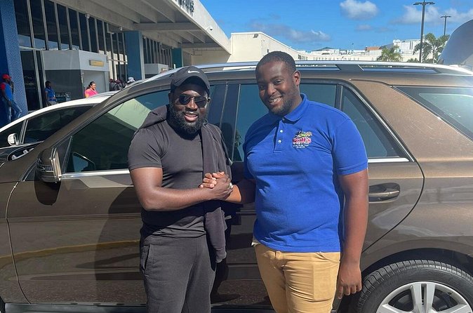 MBJ Airport Private Round Trip Transfer to Hotels in Montego Bay Area - What the driver service adds