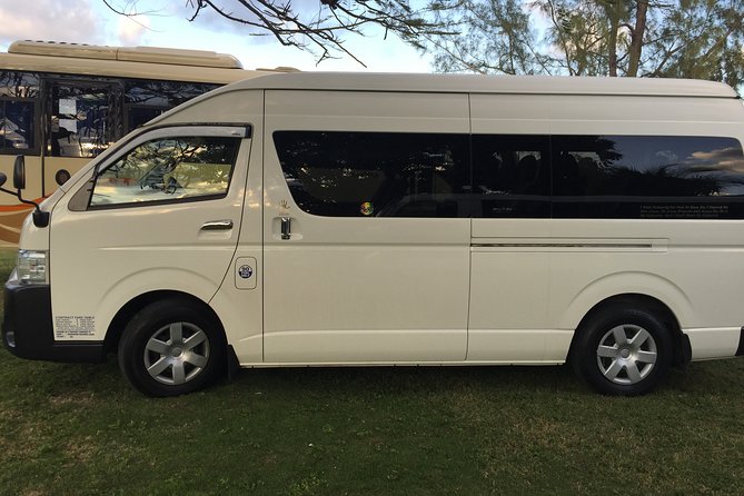 MBJ Round trip Airport Transfer to Grand Palladium & Lady Hamilton, Lucea Jm - A Calm Start Outside Montego Bay Airport