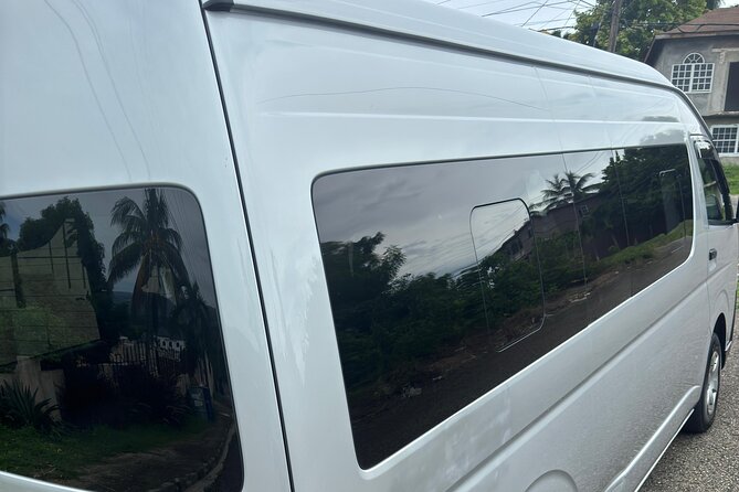 Montego Bay Airport and Sandals Negril Beach Private Shuttle - Arriving at Sandals Negril Beach Resort & Spa
