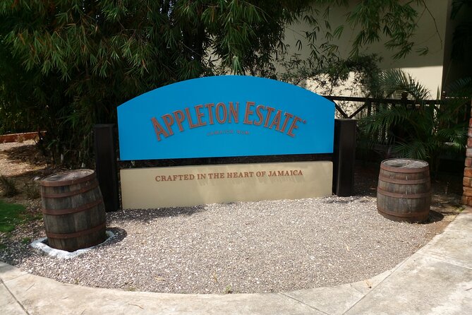 Montego Bay Airport Private Taxi Transfer To Negril Hotels - Local Advice During The Drive