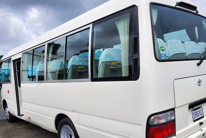 Montego Bay Airport Private Transfers - The 30-minute ride toward your resort