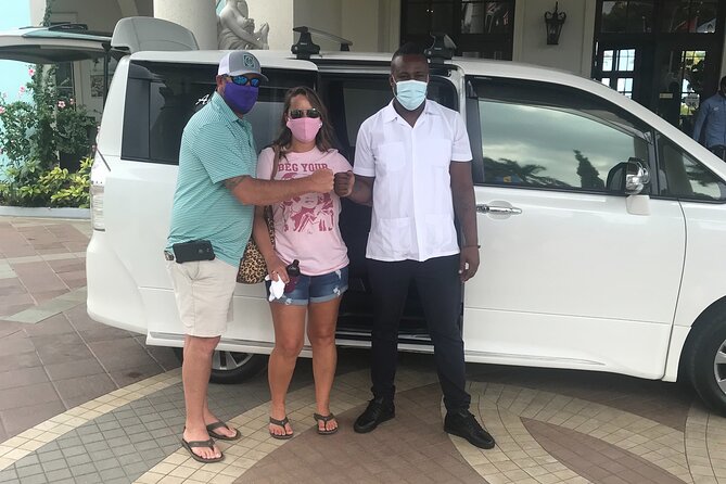 Montego Bay Airport Taxi To HEDONISM Negril - What the driver adds to the journey