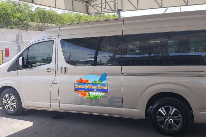 Montego Bay Airport to Grand Bahia Principe Jamaica - More than a silent ride, if you want local context
