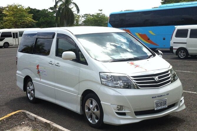 Montego Bay Airport Transfer - A direct ride after landing in Montego Bay