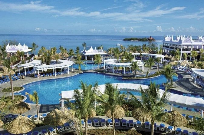Montego Bay Airport Transfer to Hotels in Montego Bay or Falmouth - What the ride does not include
