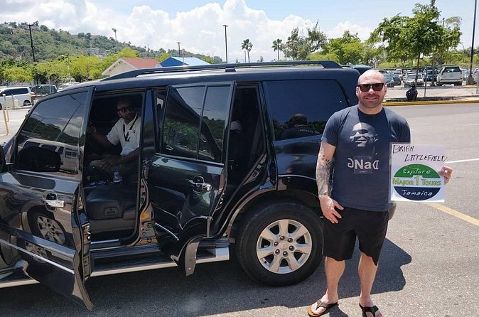 Montego Bay Airport Transfer to Ocean Eden Bay and Coral Spring - What the private vehicle means for your group