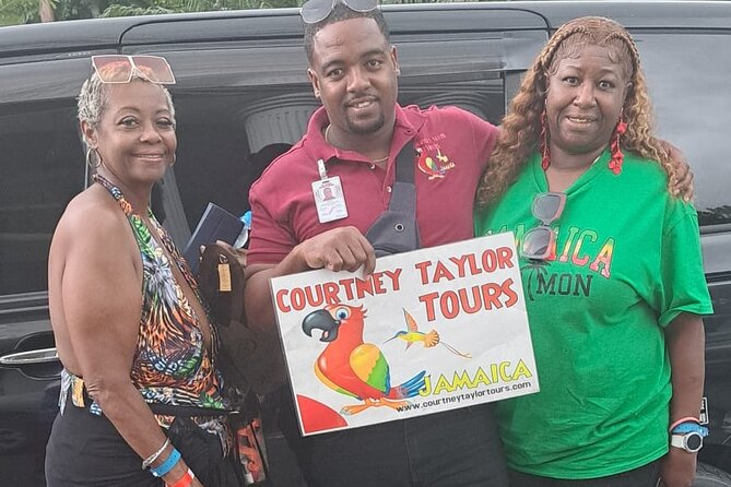 Montego Bay Airport Transfer - The first one to two hours on Jamaican roads