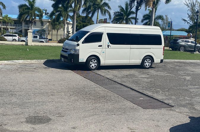 Montego Bay Airport transfers-Excellence,Royalton,Ocean Coral Spring(Round Trip) - A private ride from Montego Bay to Trelawny