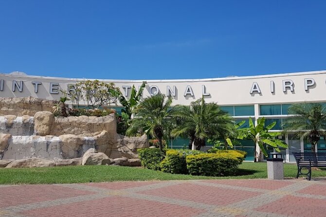 Montego Bay Airport Transfers to Resorts in Montego Bay - Why a private vehicle can be worth $20