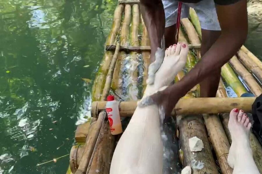 Montego Bay: Bamboo Raft Cruise on the Great River - Floating beneath Lethe’s old bridge