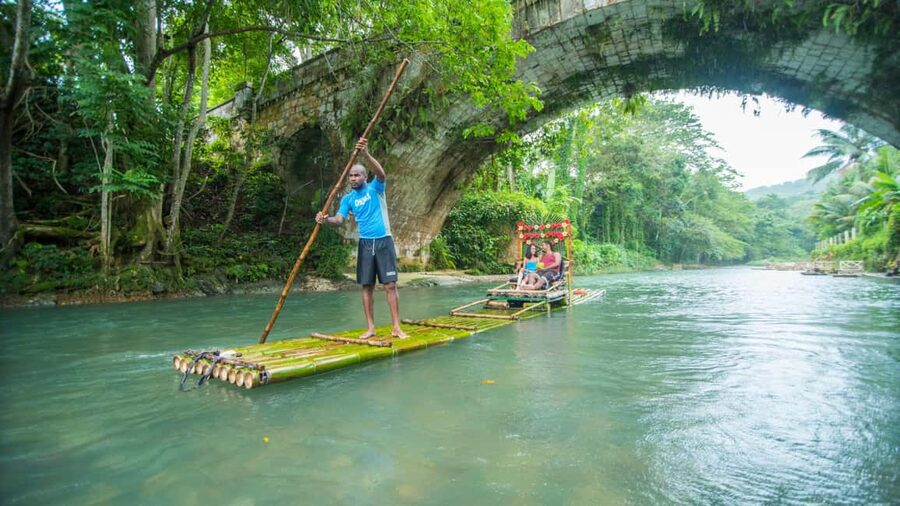 Montego Bay: Bamboo Raft Cruise on the Great River - Who will enjoy this Jamaican river outing?