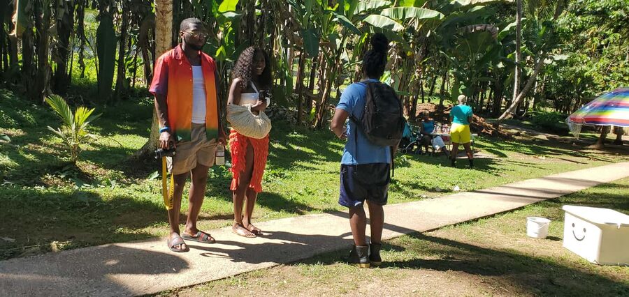 Montego Bay: Bamboo Raft Cruise on the Great River - Setting out on a 30-foot bamboo raft