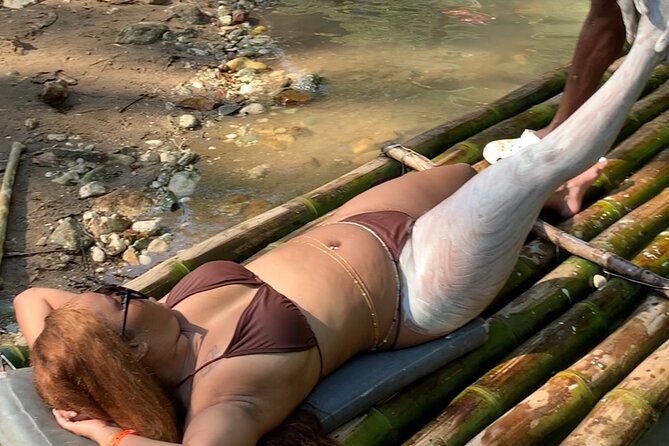 Montego Bay Bamboo Rafting Tour with Clear Kayak Photoshoot - The road inland to Lethe Estate