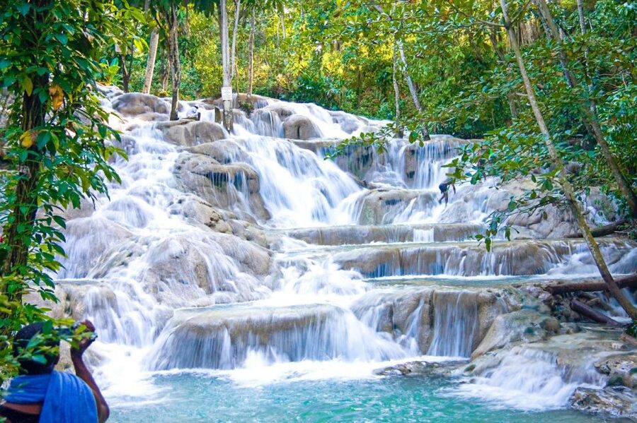 Montego Bay: Blue Hole, Dunn’s River, and Beach Club Trip - Pickup timing and the eight-and-a-half-hour schedule