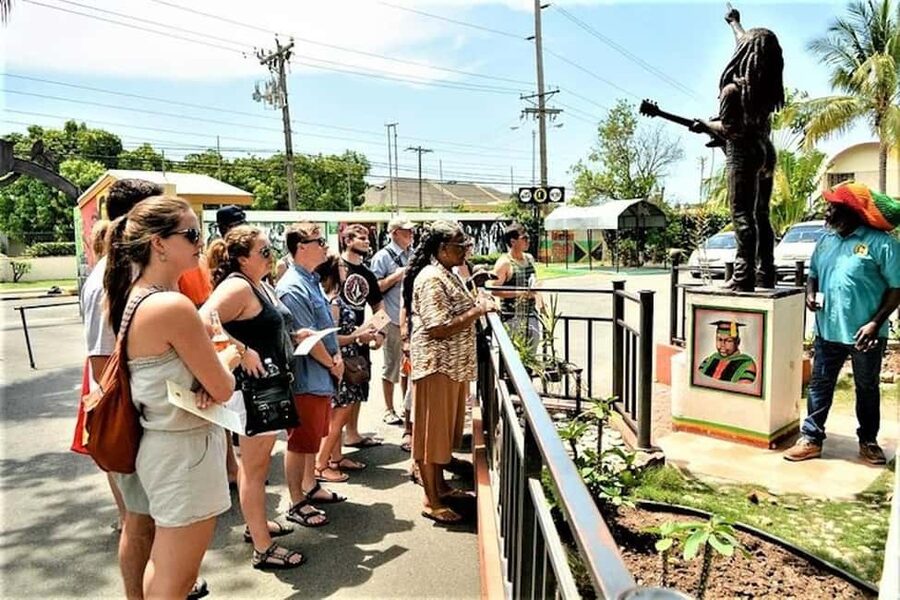Montego Bay: Bob Marley's Nine Mile Admission & Guided Tour - Discovery Bay and the Coastal History Stop