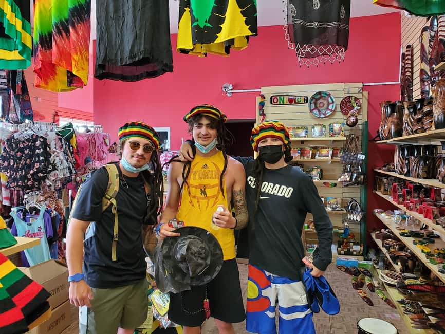 Montego Bay: City Highlights and Souvenir Shopping Tour - Who should book this Montego Bay city tour?