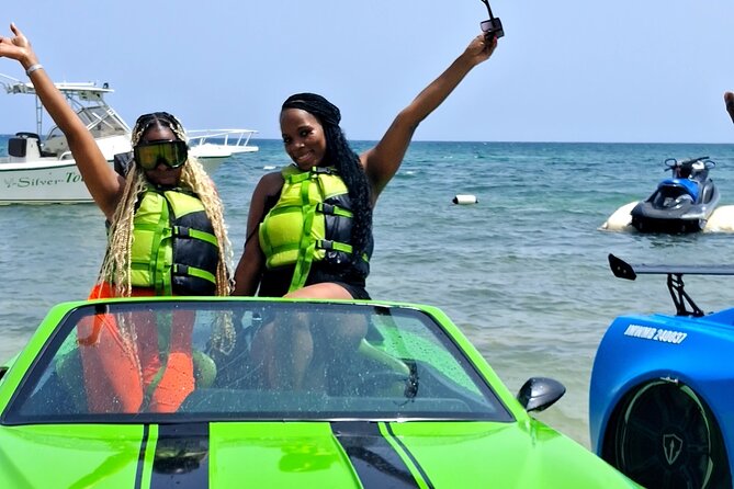 MONTEGO BAY City Highlights Tour - Jamaican food, patties, fruit, and Red Stripe