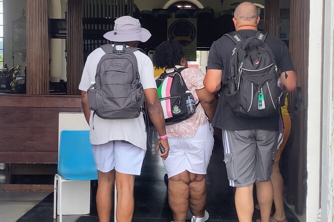 Montego Bay City Tour with Sightseeing and Shopping - Starting with Private Transport and a Local Guide