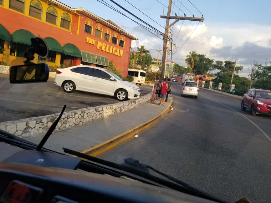 Montego Bay Excursion and Beach - Seeing Everyday Jamaica at the Local Food Market