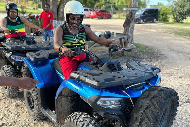 Montego Bay Excursion Tour - Doctor’s Cave Beach: the main event