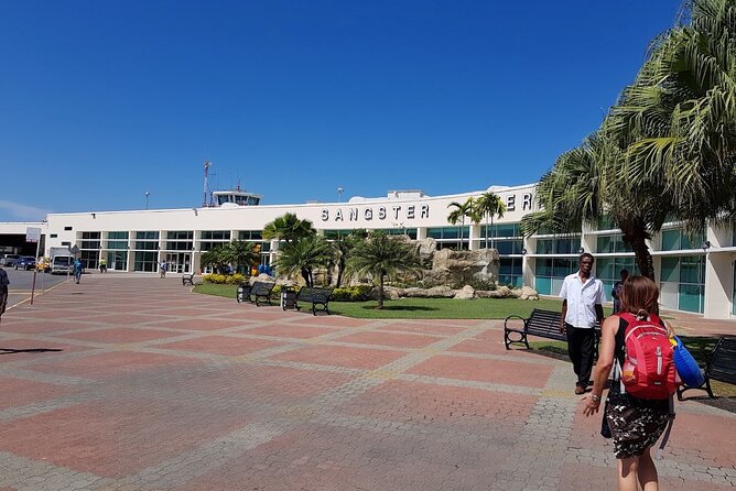 Montego Bay Grand Palladium Private Airport transfer - Planning the return from the resort lobby