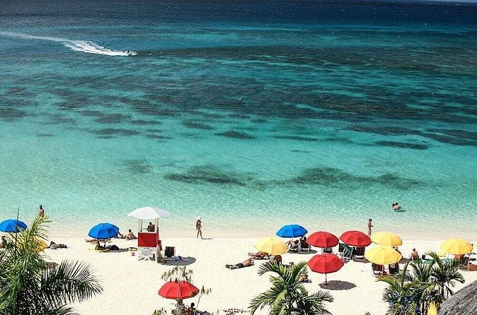 Montego Bay Highlights Tour from Montego Bay - The guide and the value of a private vehicle
