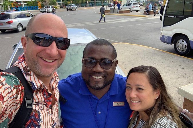 Montego Bay Hotels Airport Private Transfer - The main drawback: small booking errors can cause big trouble