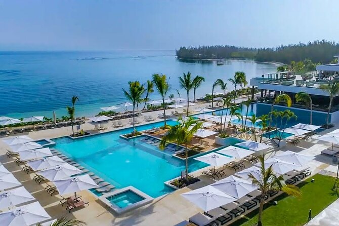 Montego Bay Hotels Private Airport Transfer - Group Transport for Up to 15 People