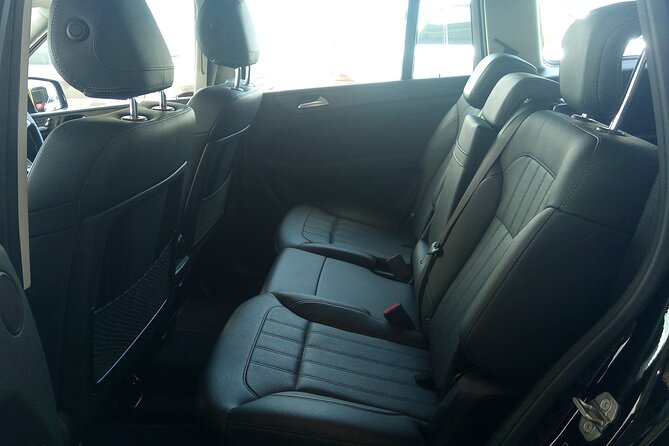 Montego Bay Hotels Private Airport Transfer from Montego Bay(MBJ) - What the strong service moments tell you