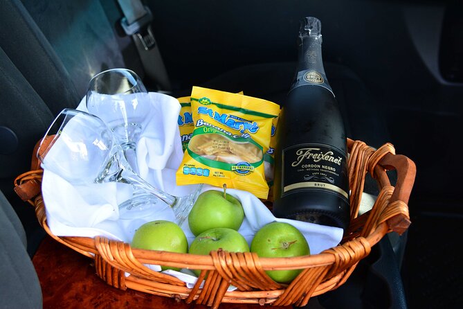 Montego Bay Hotels Private Transfer To & From MBJ Airport - Why the private vehicle can be worth the cost