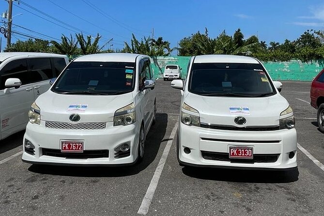 Montego Bay Hotels Private Transfers - Meeting Your Driver After Customs