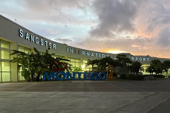 Montego Bay Hotels Private Transfers - What the Strong Rating Tells You