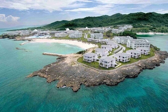 Montego Bay Jamaica Airport Transfer to Grand Palladium or Lucea - Staying in Lucea Beyond Grand Palladium