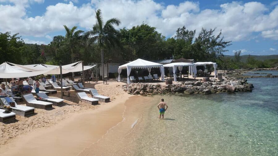 Montego Bay: Jungle River Tubing and Bamboo Beach Club Trip - What to pack for the river and beach